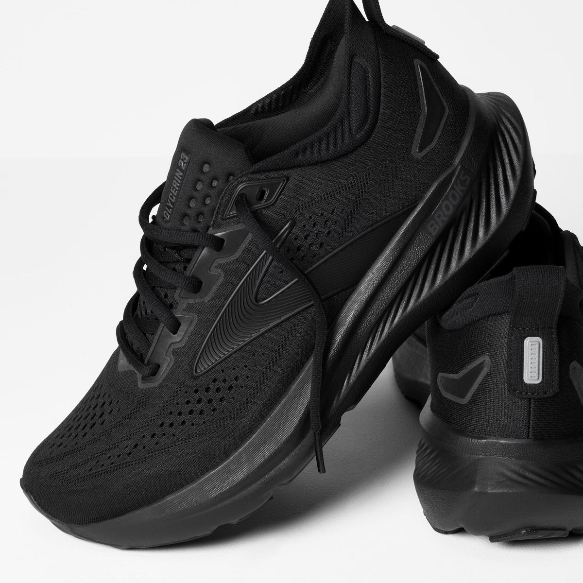Women's Brooks Glycerin 23 - Black/Black/Ebony
